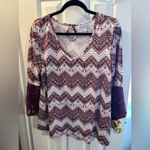 Stem & Vine Cato Burgundy and White Chevron Blouse